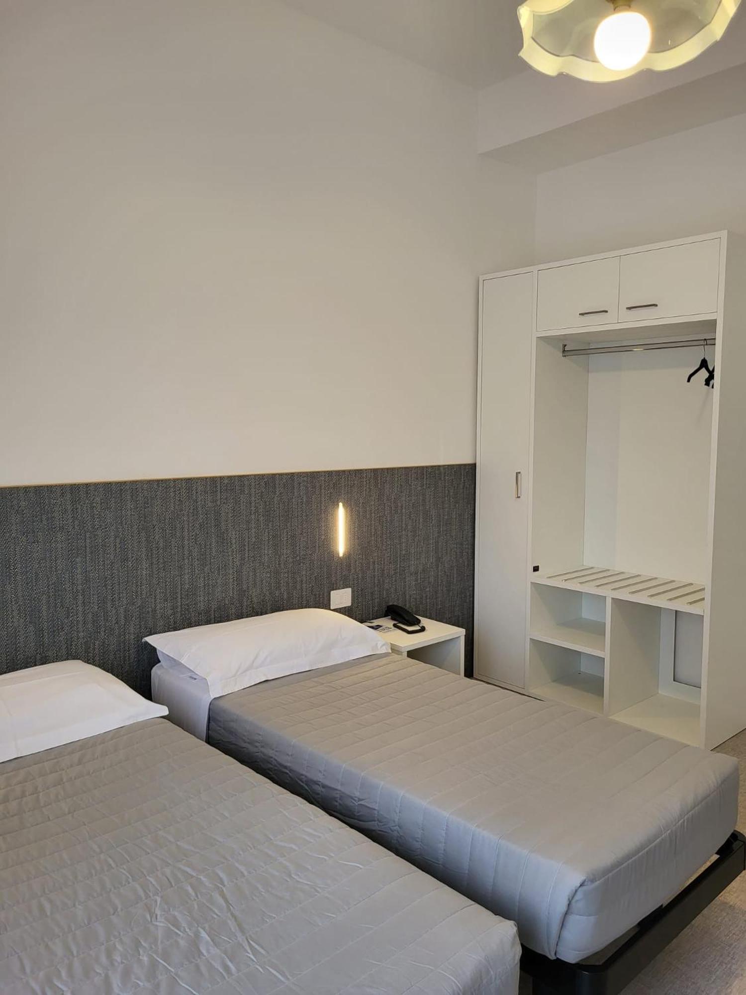 Hotel Piccadilly Lido di Jesolo Esterno foto